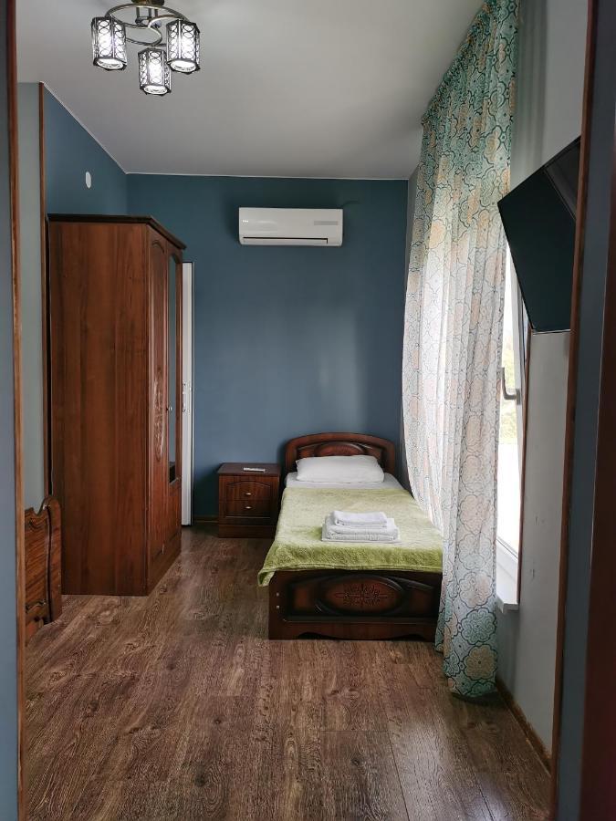 Guest House Санэль トゥサンドリプシュ エクステリア 写真