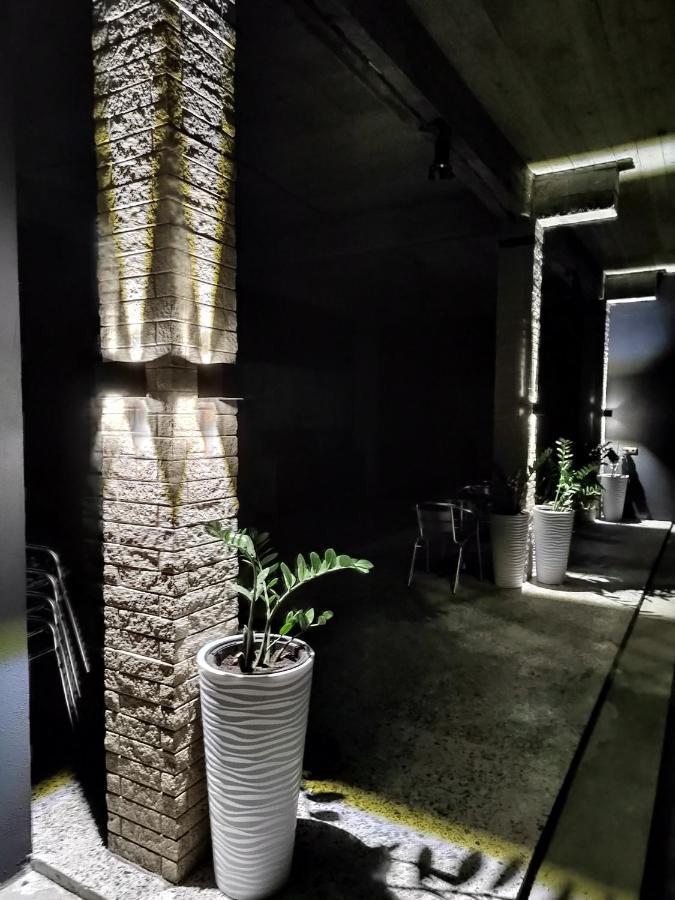 Guest House Санэль トゥサンドリプシュ エクステリア 写真