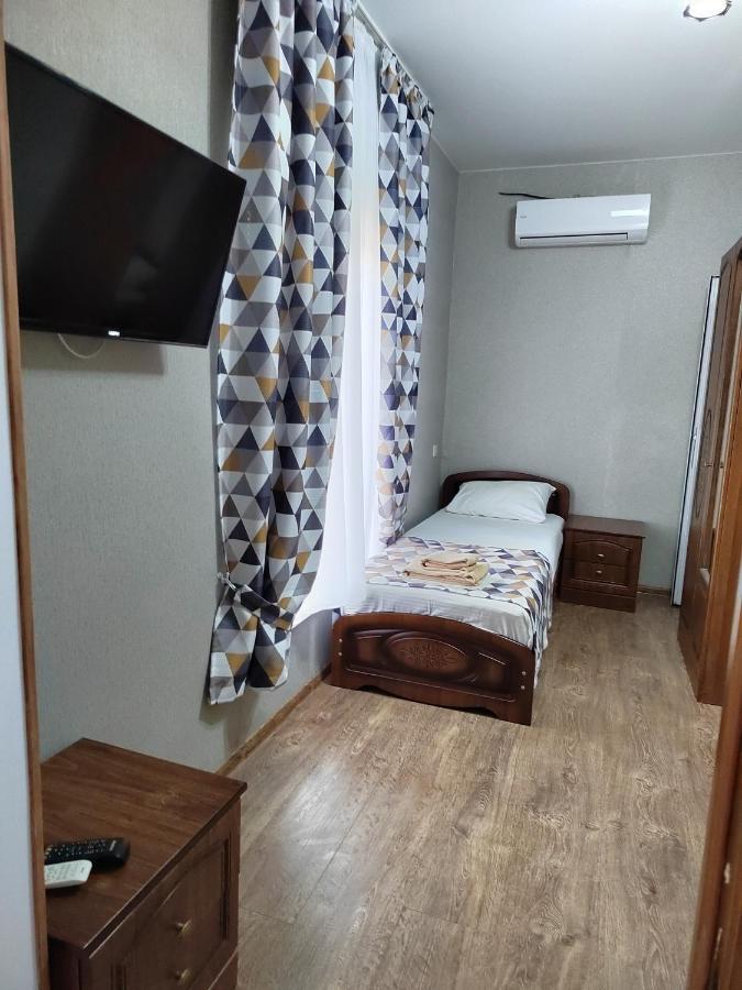 Guest House Санэль トゥサンドリプシュ エクステリア 写真