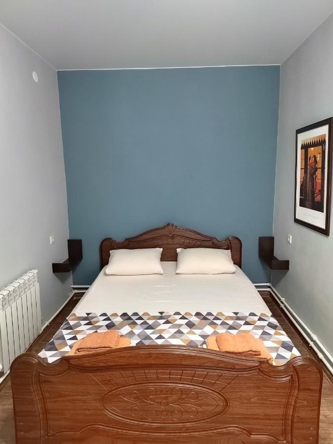 Guest House Санэль トゥサンドリプシュ エクステリア 写真