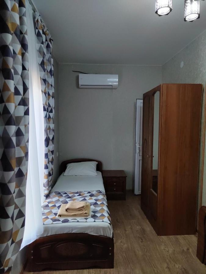 Guest House Санэль トゥサンドリプシュ エクステリア 写真